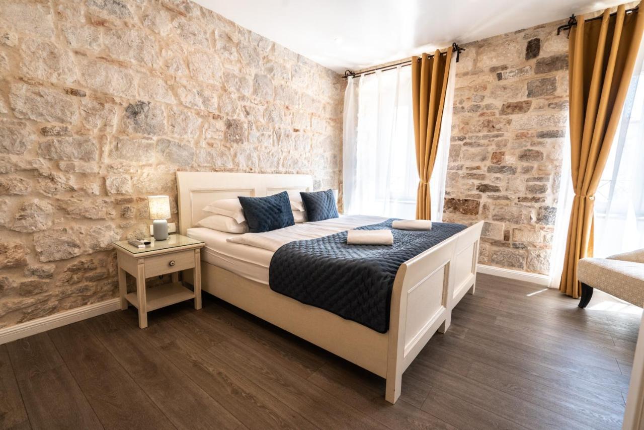 Luxury Rooms Lucija And Luka Σπλιτ Εξωτερικό φωτογραφία