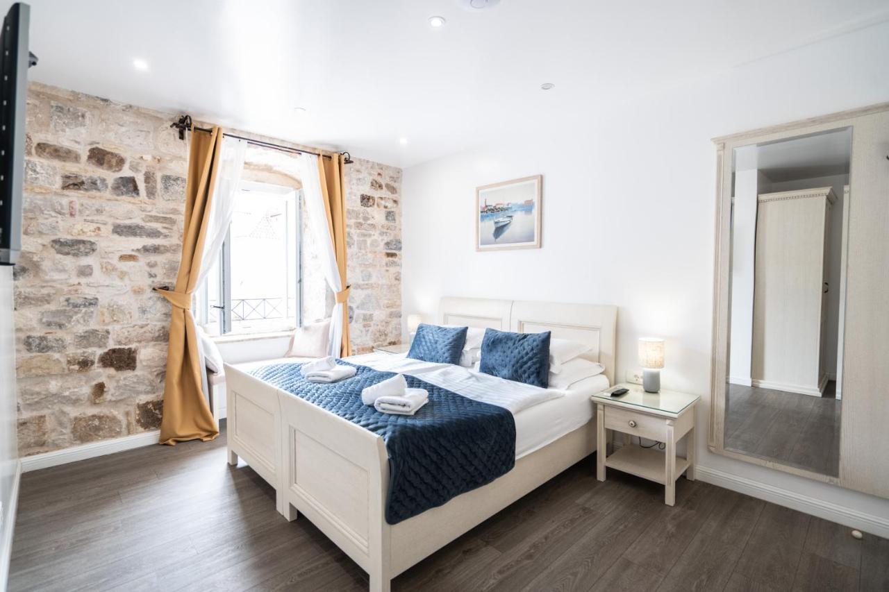 Luxury Rooms Lucija And Luka Σπλιτ Εξωτερικό φωτογραφία