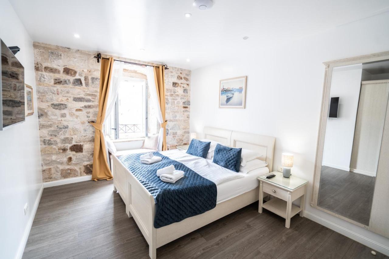 Luxury Rooms Lucija And Luka Σπλιτ Εξωτερικό φωτογραφία