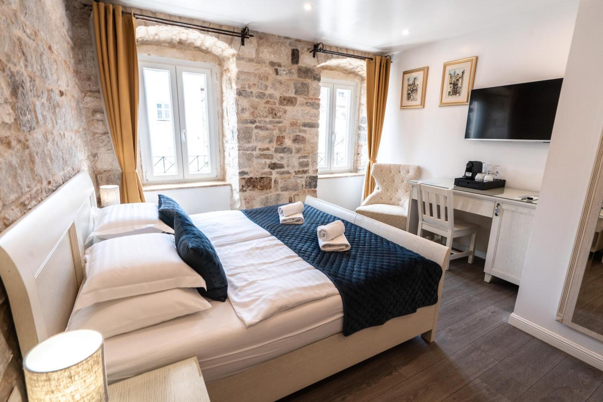 Luxury Rooms Lucija And Luka Σπλιτ Δωμάτιο φωτογραφία